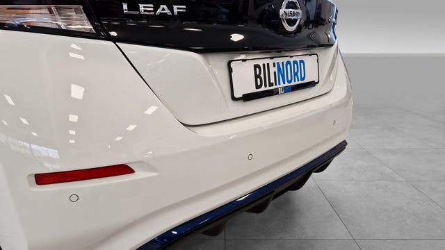 2018 NISSAN LEAF - 8