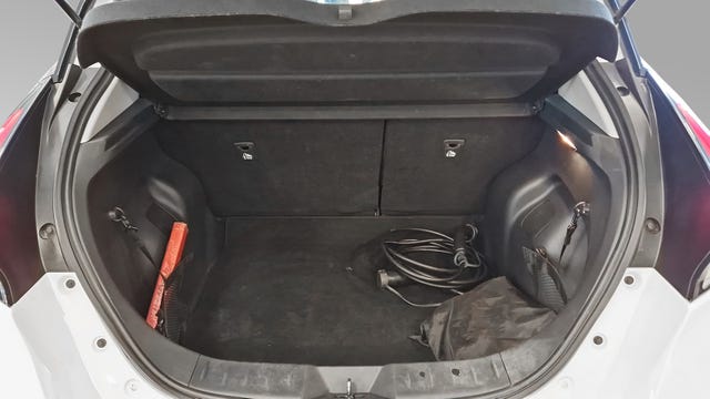 SJNFAAZE1U0026067 2018 NISSAN LEAF-5