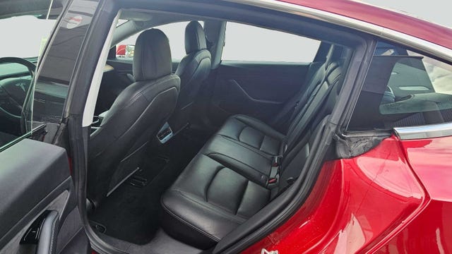 2019 TESLA MODEL 3 - 12