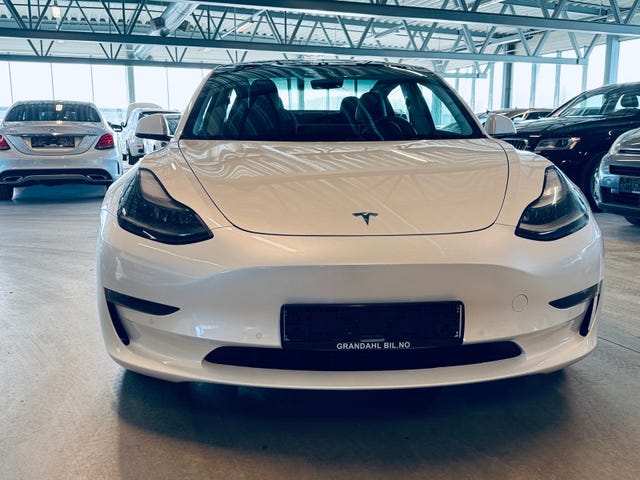 5YJ3E7EB7MF943592 2021 TESLA MODEL 3-2