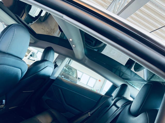2021 TESLA MODEL 3 - 10