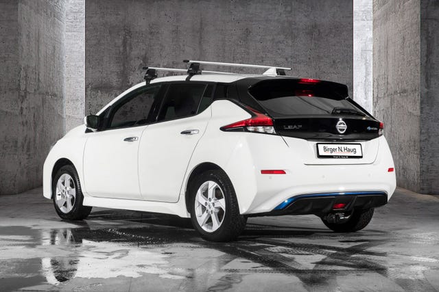 2021 NISSAN LEAF - 9