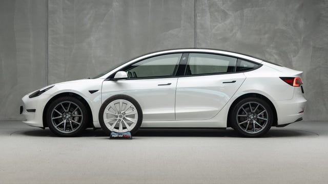 5YJ3E7EB9MF881287 2021 TESLA MODEL 3-2