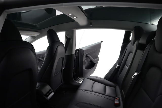 2019 TESLA MODEL 3 - 19
