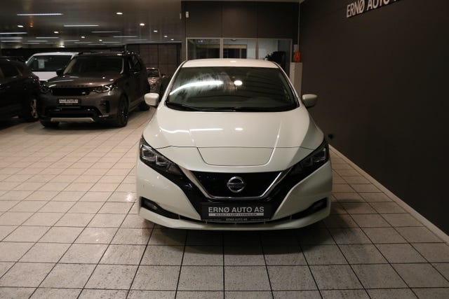 SJNFAAZE1U0039268 2018 NISSAN LEAF-2