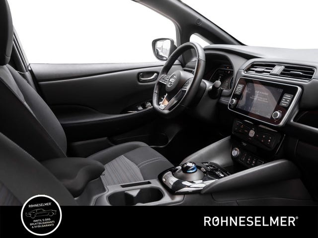 2021 NISSAN LEAF - 10