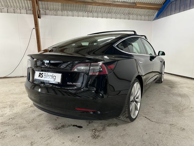 2019 TESLA MODEL 3 - 12