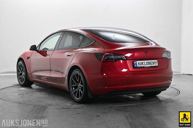5YJ3E7EB6KF456025 2019 TESLA MODEL 3-5