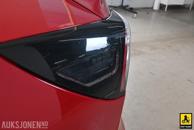 2019 TESLA MODEL 3 - 40