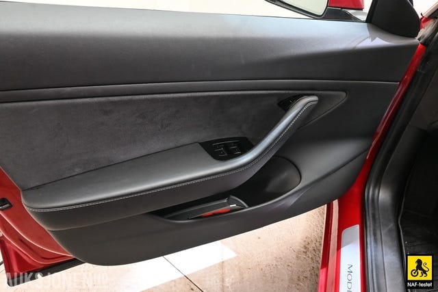 2019 TESLA MODEL 3 - 7