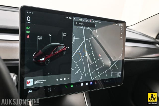 2019 TESLA MODEL 3 - 23