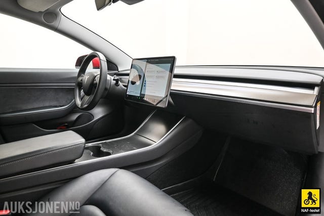 2019 TESLA MODEL 3 - 19