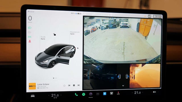 2019 TESLA MODEL 3 - 17