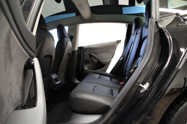 2019 TESLA MODEL 3 - 34