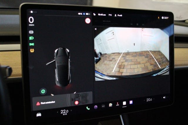 2019 TESLA MODEL 3 - 32