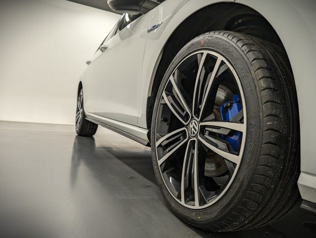 2018 VOLKSWAGEN GOLF - 12