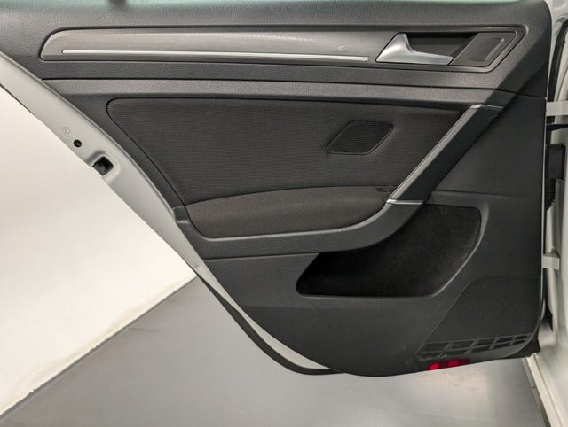 2018 VOLKSWAGEN GOLF - 48