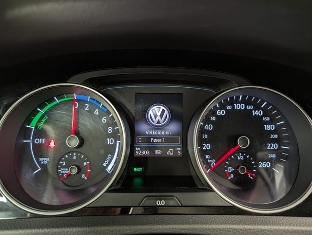 2018 VOLKSWAGEN GOLF - 28