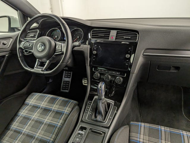 2018 VOLKSWAGEN GOLF - 57