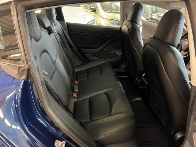 2019 TESLA MODEL 3 - 16