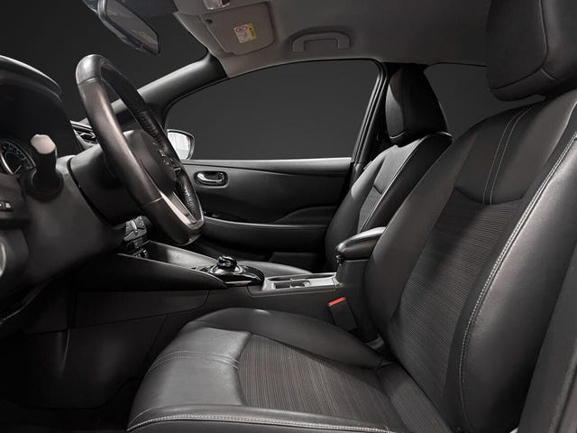 2021 NISSAN LEAF - 23