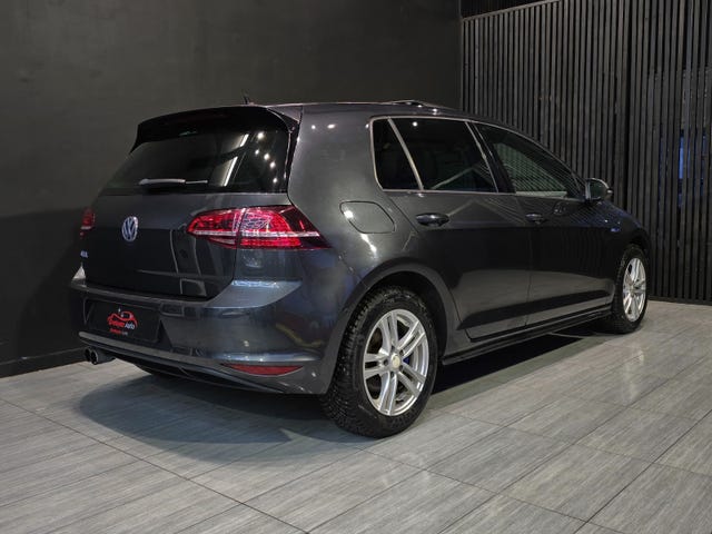 2015 VOLKSWAGEN GOLF - 9
