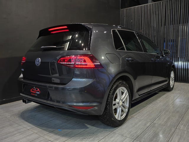 2015 VOLKSWAGEN GOLF - 11