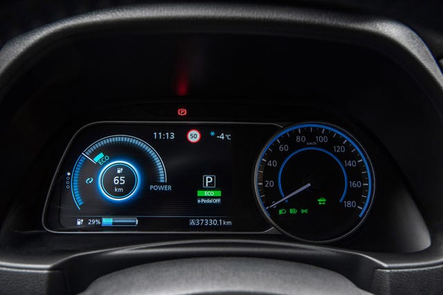 2020 NISSAN LEAF - 17