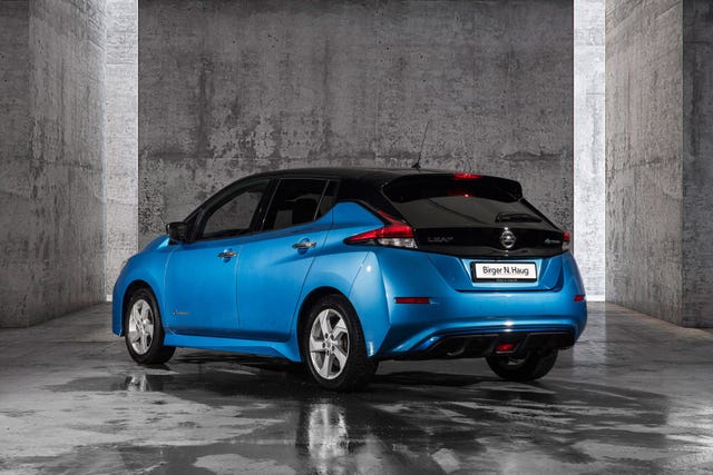 2020 NISSAN LEAF - 9