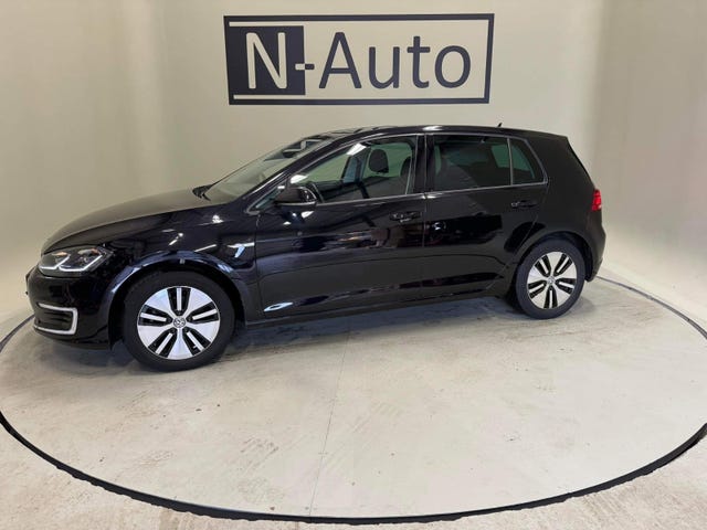 WVWZZZAUZJ8900964 2018 VOLKSWAGEN GOLF-2