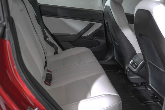2019 TESLA MODEL 3 - 10