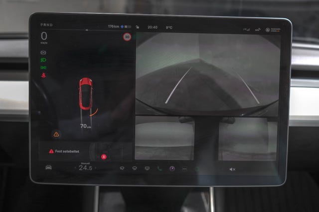 2019 TESLA MODEL 3 - 15