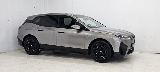 2022 BMW IX M60 - 3