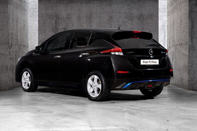 SJNFAAZE1U0106201 2020 NISSAN LEAF-1