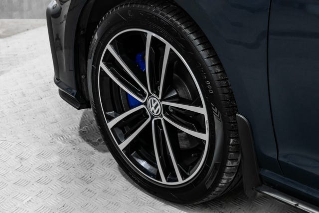 2018 VOLKSWAGEN GOLF - 10