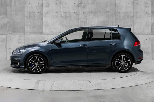 2018 VOLKSWAGEN GOLF - 9