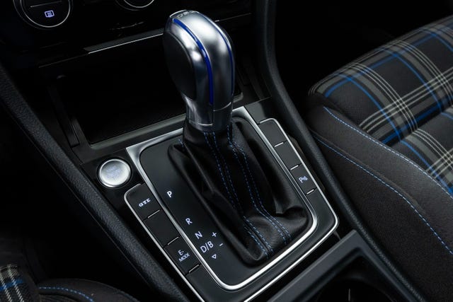 2018 VOLKSWAGEN GOLF - 29