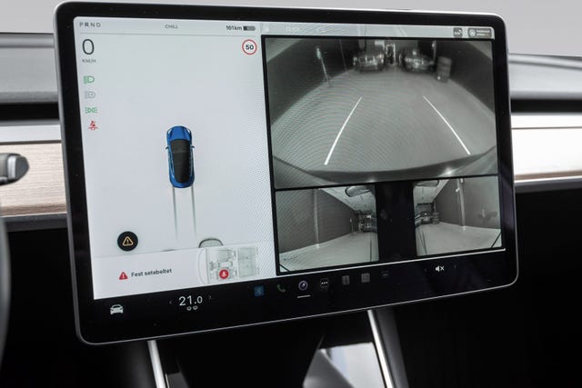 2019 TESLA MODEL 3 - 24