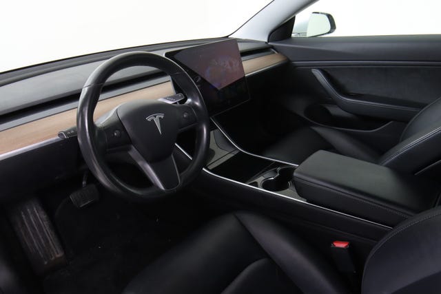 2019 TESLA MODEL 3 - 13