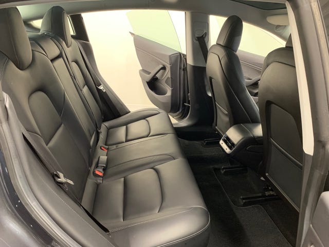 2019 TESLA MODEL 3 - 13