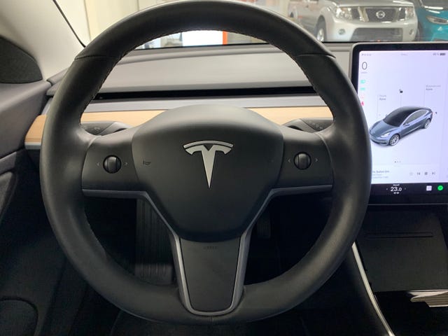 2019 TESLA MODEL 3 - 17