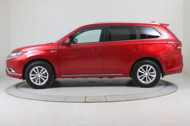 JMBXDGG3WLZ022574 2020 MITSUBISHI OUTLANDER-2