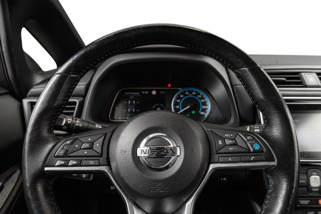SJNFAAZE1U0025427 2018 NISSAN LEAF-5