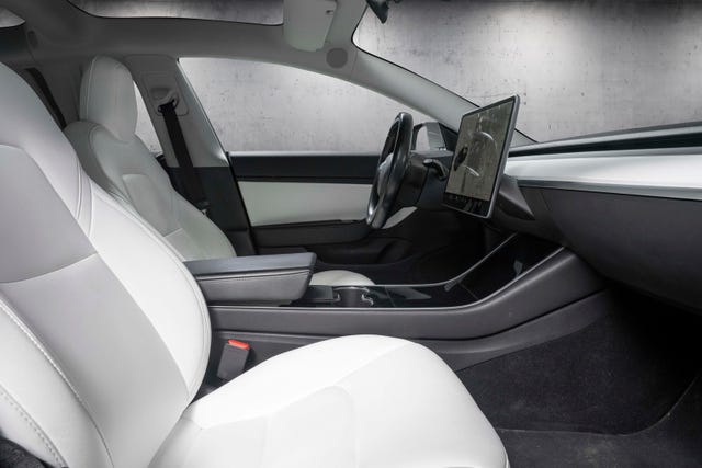 2019 TESLA MODEL 3 - 19
