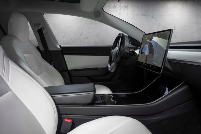 2019 TESLA MODEL 3 - 20