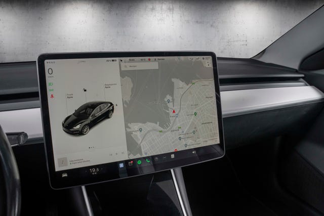 2019 TESLA MODEL 3 - 11