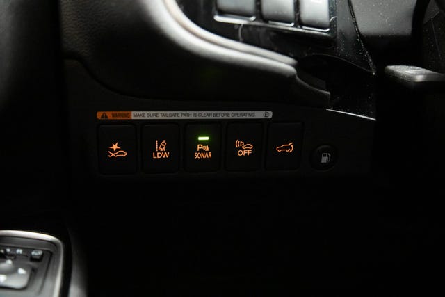 2020 MITSUBISHI OUTLANDER - 11