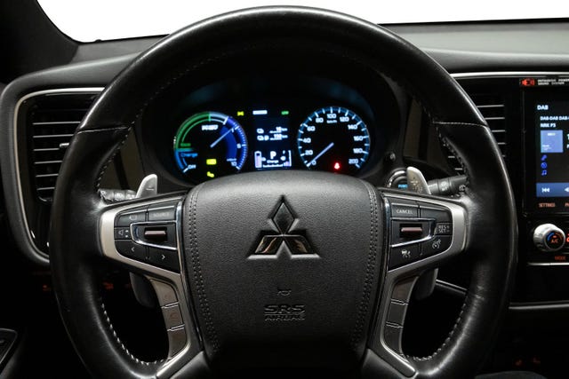2020 MITSUBISHI OUTLANDER - 12