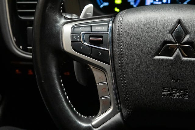 2020 MITSUBISHI OUTLANDER - 13