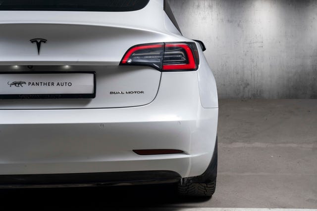 5YJ3E7EB9KF217326 2019 TESLA MODEL 3-5